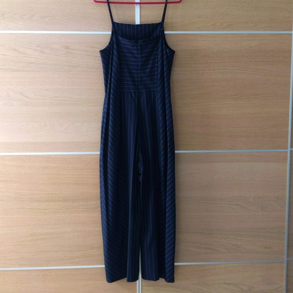 Banana Republic jumpsuit, size 10, blue pinstripe - Picture 2 of 4